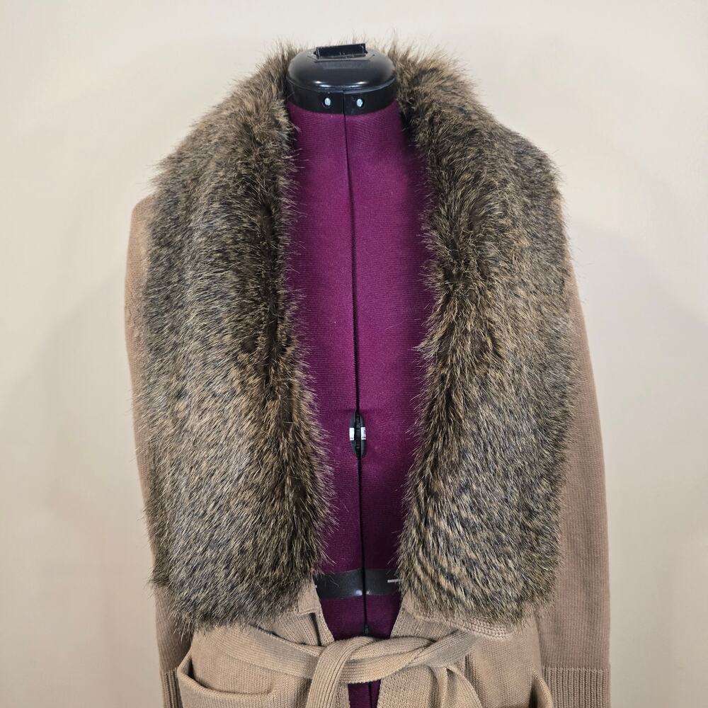Women's Banana Republic Tan Belted Sweater Cardigan Faux Fur Trim | Size Small - Picture 4 of 7